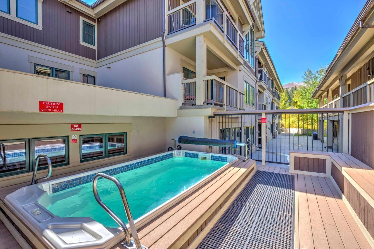 Breck Studio With Hot Tub Access, Walk To Main St! Breckenridge Bagian luar foto